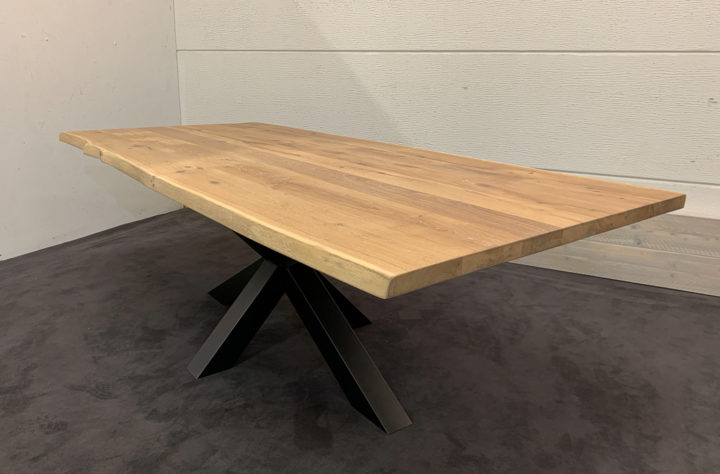 Table & Co. Lagerverkauf